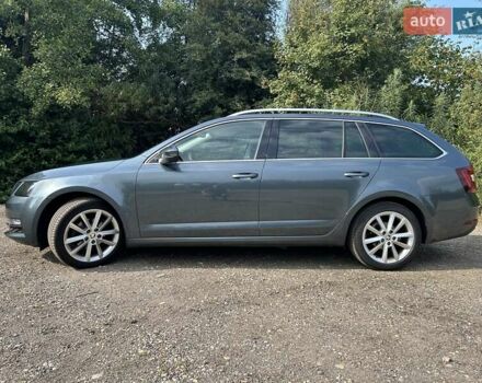 Серый Шкода Октавия, объемом двигателя 1.6 л и пробегом 187 тыс. км за 12733 $, фото 3 на Automoto.ua