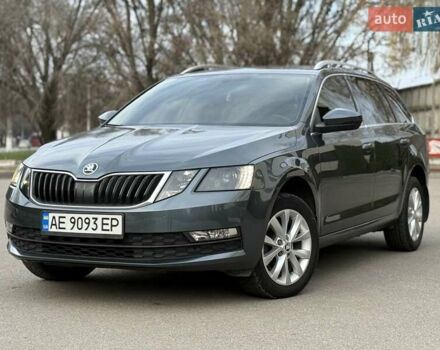 Сірий Шкода Октавія, об'ємом двигуна 1.6 л та пробігом 300 тис. км за 11300 $, фото 1 на Automoto.ua