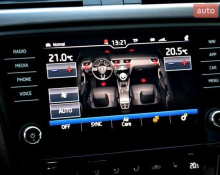 Сірий Шкода Октавія, об'ємом двигуна 2 л та пробігом 205 тис. км за 17800 $, фото 141 на Automoto.ua