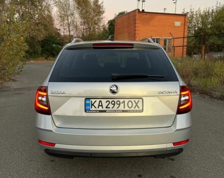 Серый Шкода Октавия, объемом двигателя 2 л и пробегом 243 тыс. км за 14900 $, фото 4 на Automoto.ua