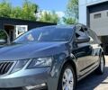 Серый Шкода Октавия, объемом двигателя 1.6 л и пробегом 262 тыс. км за 12150 $, фото 1 на Automoto.ua