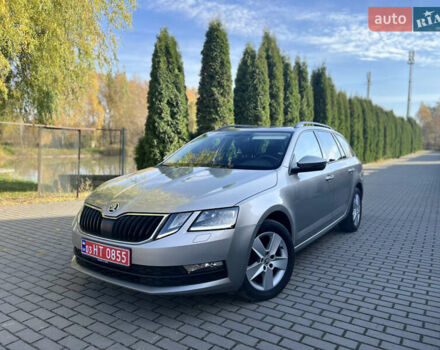 Сірий Шкода Октавія, об'ємом двигуна 1.6 л та пробігом 245 тис. км за 13999 $, фото 9 на Automoto.ua