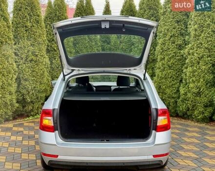 Сірий Шкода Октавія, об'ємом двигуна 1.6 л та пробігом 273 тис. км за 12800 $, фото 10 на Automoto.ua