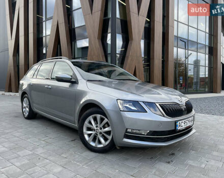 Сірий Шкода Октавія, об'ємом двигуна 1.6 л та пробігом 199 тис. км за 14700 $, фото 2 на Automoto.ua