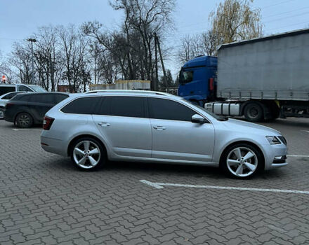 Сірий Шкода Октавія, об'ємом двигуна 2 л та пробігом 268 тис. км за 16300 $, фото 16 на Automoto.ua