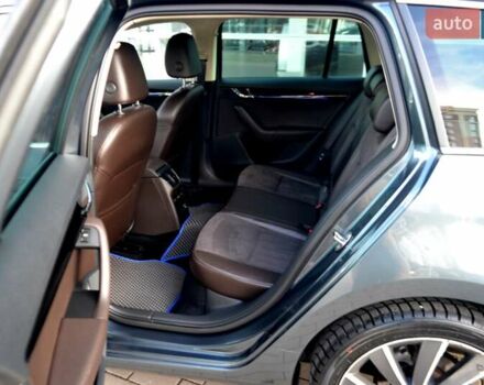 Сірий Шкода Октавія, об'ємом двигуна 2 л та пробігом 205 тис. км за 17800 $, фото 69 на Automoto.ua