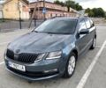 Серый Шкода Октавия, объемом двигателя 1.6 л и пробегом 220 тыс. км за 15200 $, фото 1 на Automoto.ua