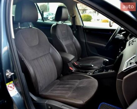 Сірий Шкода Октавія, об'ємом двигуна 2 л та пробігом 205 тис. км за 17800 $, фото 180 на Automoto.ua