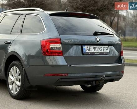 Сірий Шкода Октавія, об'ємом двигуна 1.6 л та пробігом 300 тис. км за 11300 $, фото 7 на Automoto.ua
