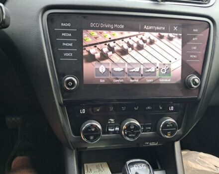 Шкода Октавия 2018 в Хмельницком на Automoto.ua Серый Шкода Октавия, объемом двигателя 2 л и пробегом 160 тыс. км за 15999 $, фото 6 на Automoto.ua