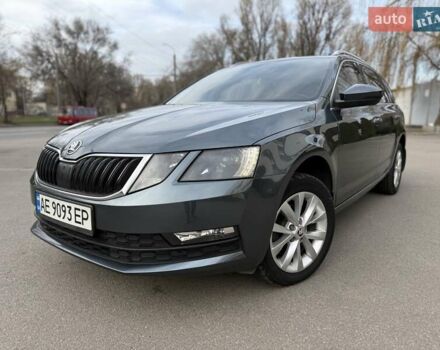 Сірий Шкода Октавія, об'ємом двигуна 1.6 л та пробігом 300 тис. км за 11300 $, фото 3 на Automoto.ua