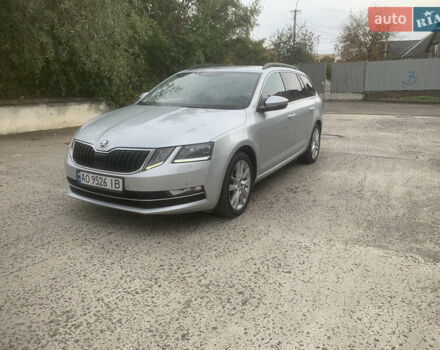 Сірий Шкода Октавія, об'ємом двигуна 1.6 л та пробігом 242 тис. км за 12777 $, фото 10 на Automoto.ua