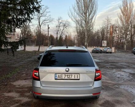 Шкода Октавия 2018 в Кривом Роге на Automoto.ua Серый Шкода Октавия, объемом двигателя 2 л и пробегом 257 тыс. км за 16500 $, фото 5 на Automoto.ua