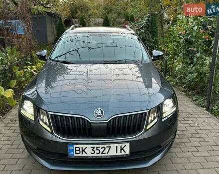 Шкода Октавия 2018 в Ужгороде на Automoto.ua Серый Шкода Октавия, объемом двигателя 1.97 л и пробегом 237 тыс. км за 15700 $, фото 37 на Automoto.ua