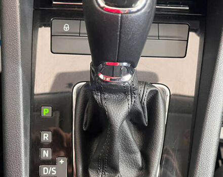 Серый Шкода Октавия, объемом двигателя 1.6 л и пробегом 194 тыс. км за 16950 $, фото 16 на Automoto.ua