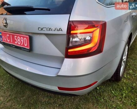 Серый Шкода Октавия, объемом двигателя 2 л и пробегом 240 тыс. км за 15499 $, фото 16 на Automoto.ua