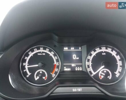 Серый Шкода Октавия, объемом двигателя 1.6 л и пробегом 287 тыс. км за 12300 $, фото 9 на Automoto.ua