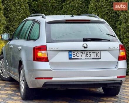 Сірий Шкода Октавія, об'ємом двигуна 1.6 л та пробігом 273 тис. км за 12800 $, фото 7 на Automoto.ua