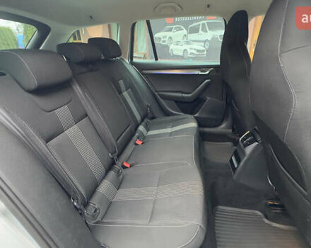 Серый Шкода Октавия, объемом двигателя 1.6 л и пробегом 194 тыс. км за 15450 $, фото 24 на Automoto.ua