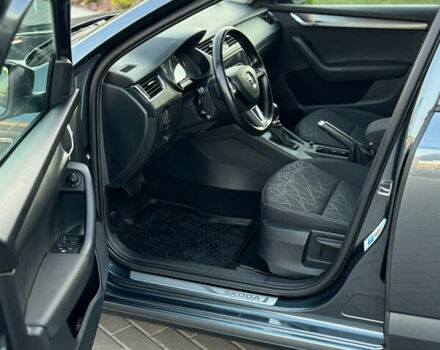 Серый Шкода Октавия, объемом двигателя 2 л и пробегом 271 тыс. км за 15800 $, фото 18 на Automoto.ua