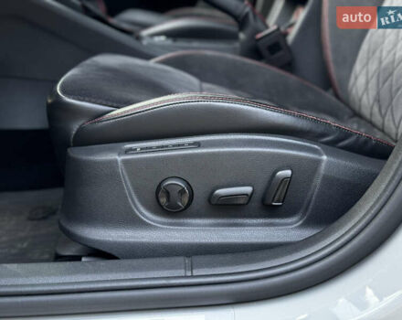 Серый Шкода Октавия, объемом двигателя 2 л и пробегом 193 тыс. км за 23999 $, фото 29 на Automoto.ua