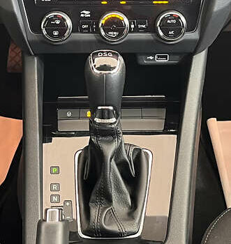 Шкода Октавия 2018 в Львове на Automoto.ua Серый Шкода Октавия, объемом двигателя 1.6 л и пробегом 194 тыс. км за 16950 $, фото 14 на Automoto.ua