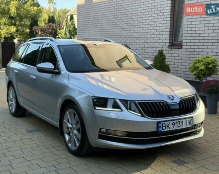 Серый Шкода Октавия, объемом двигателя 1.6 л и пробегом 273 тыс. км за 14450 $, фото 7 на Automoto.ua