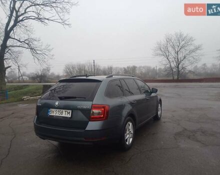 Серый Шкода Октавия, объемом двигателя 1.6 л и пробегом 287 тыс. км за 12300 $, фото 7 на Automoto.ua
