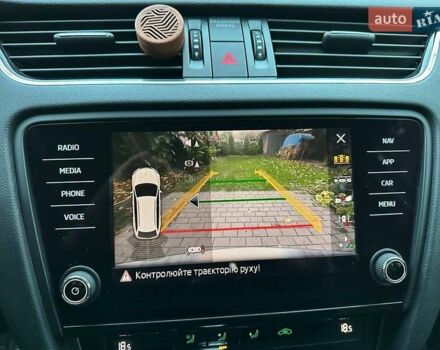 Шкода Октавия 2018 в Ужгороде на Automoto.ua Серый Шкода Октавия, объемом двигателя 1.97 л и пробегом 237 тыс. км за 15700 $, фото 12 на Automoto.ua