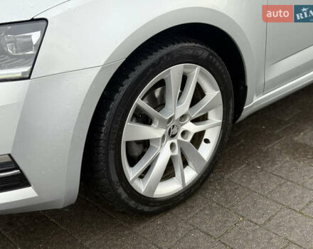 Сірий Шкода Октавія, об'ємом двигуна 1.97 л та пробігом 179 тис. км за 17199 $, фото 1 на Automoto.ua