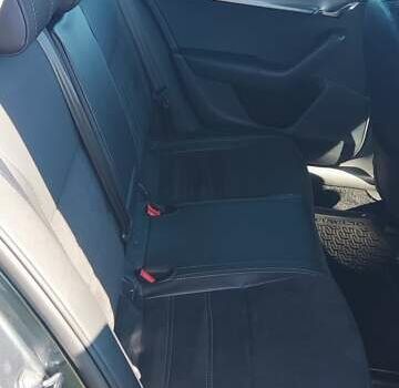 Сірий Шкода Октавія, об'ємом двигуна 1.97 л та пробігом 211 тис. км за 17900 $, фото 6 на Automoto.ua
