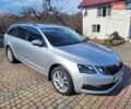Серый Шкода Октавия, объемом двигателя 2 л и пробегом 200 тыс. км за 16400 $, фото 1 на Automoto.ua