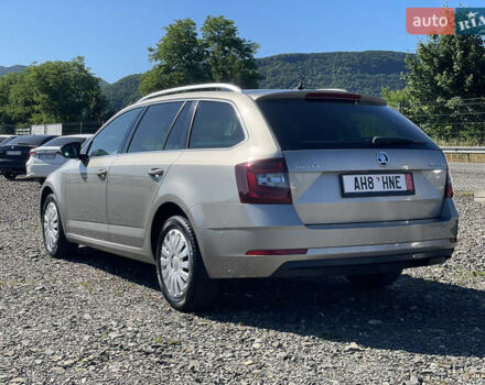 Шкода Октавия 2018 в Хусте на Automoto.ua Серый Шкода Октавия, объемом двигателя 1.6 л и пробегом 179 тыс. км за 14400 $, фото 3 на Automoto.ua