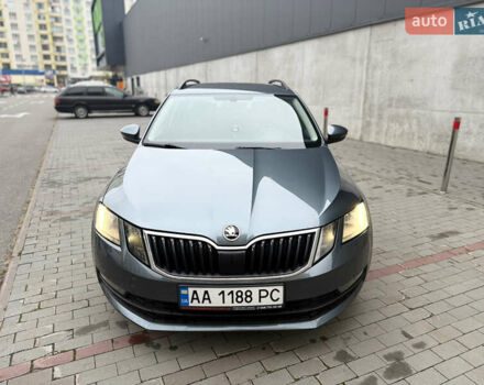 Сірий Шкода Октавія, об'ємом двигуна 1.97 л та пробігом 293 тис. км за 14500 $, фото 11 на Automoto.ua