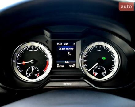 Сірий Шкода Октавія, об'ємом двигуна 2 л та пробігом 205 тис. км за 17800 $, фото 136 на Automoto.ua