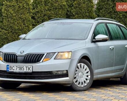 Сірий Шкода Октавія, об'ємом двигуна 1.6 л та пробігом 273 тис. км за 12800 $, фото 4 на Automoto.ua