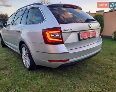 Серый Шкода Октавия, объемом двигателя 2 л и пробегом 240 тыс. км за 15499 $, фото 24 на Automoto.ua