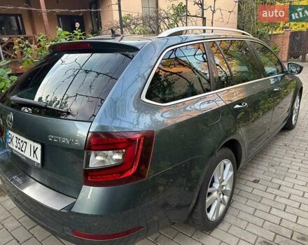 Шкода Октавия 2018 в Ужгороде на Automoto.ua Серый Шкода Октавия, объемом двигателя 1.97 л и пробегом 237 тыс. км за 15700 $, фото 8 на Automoto.ua