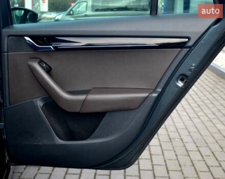 Сірий Шкода Октавія, об'ємом двигуна 2 л та пробігом 205 тис. км за 17800 $, фото 202 на Automoto.ua