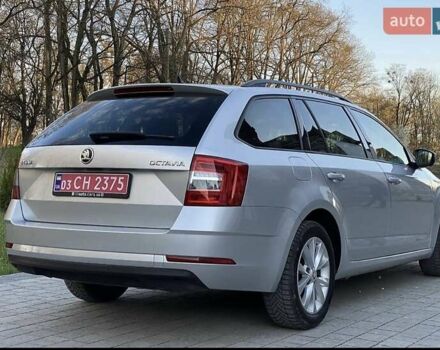 Шкода Октавия 2018 в Львове на Automoto.ua Серый Шкода Октавия, объемом двигателя 1.6 л и пробегом 118 тыс. км за 15750 $, фото 4 на Automoto.ua