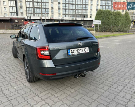Сірий Шкода Октавія, об'ємом двигуна 2 л та пробігом 240 тис. км за 19400 $, фото 2 на Automoto.ua