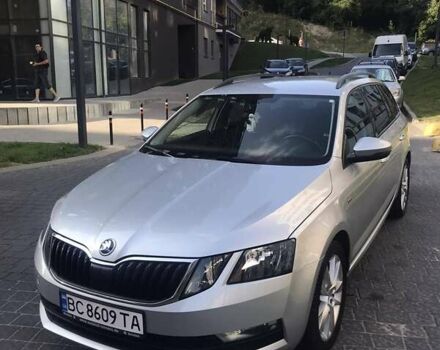 Сірий Шкода Октавія, об'ємом двигуна 1.97 л та пробігом 215 тис. км за 16300 $, фото 1 на Automoto.ua