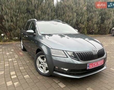 Серый Шкода Октавия, объемом двигателя 2 л и пробегом 197 тыс. км за 15850 $, фото 10 на Automoto.ua