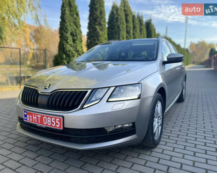 Сірий Шкода Октавія, об'ємом двигуна 1.6 л та пробігом 245 тис. км за 13999 $, фото 13 на Automoto.ua