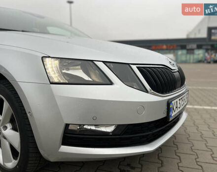Серый Шкода Октавия, объемом двигателя 1.6 л и пробегом 222 тыс. км за 14100 $, фото 1 на Automoto.ua