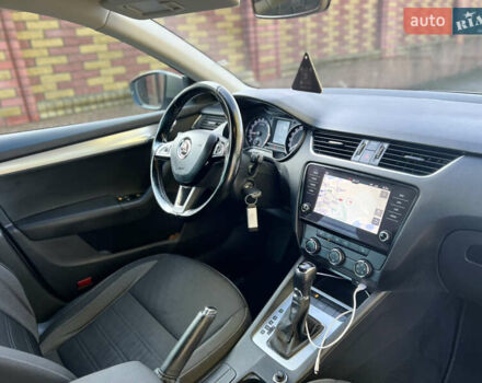 Сірий Шкода Октавія, об'ємом двигуна 1.6 л та пробігом 245 тис. км за 13999 $, фото 29 на Automoto.ua