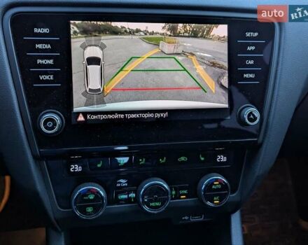 Серый Шкода Октавия, объемом двигателя 2 л и пробегом 238 тыс. км за 16299 $, фото 31 на Automoto.ua