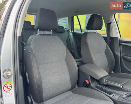 Серый Шкода Октавия, объемом двигателя 2 л и пробегом 291 тыс. км за 14800 $, фото 31 на Automoto.ua