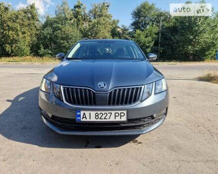 Серый Шкода Октавия, объемом двигателя 1.6 л и пробегом 230 тыс. км за 12900 $, фото 11 на Automoto.ua