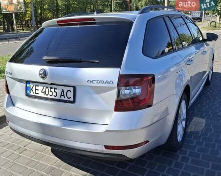 Серый Шкода Октавия, объемом двигателя 1 л и пробегом 191 тыс. км за 17500 $, фото 6 на Automoto.ua